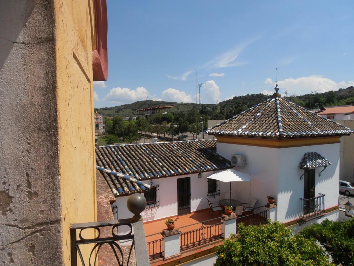 Apartamento Plaza De Toros Jerez De Los Caballeros Esterno foto